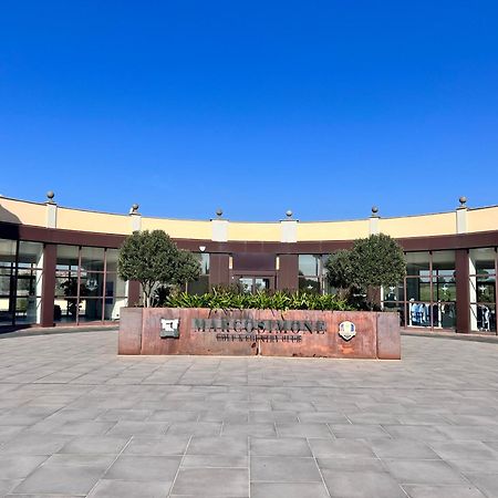 Holidays Homes Rome Golf Appartamenti Marco Simone Aeb ภายนอก รูปภาพ