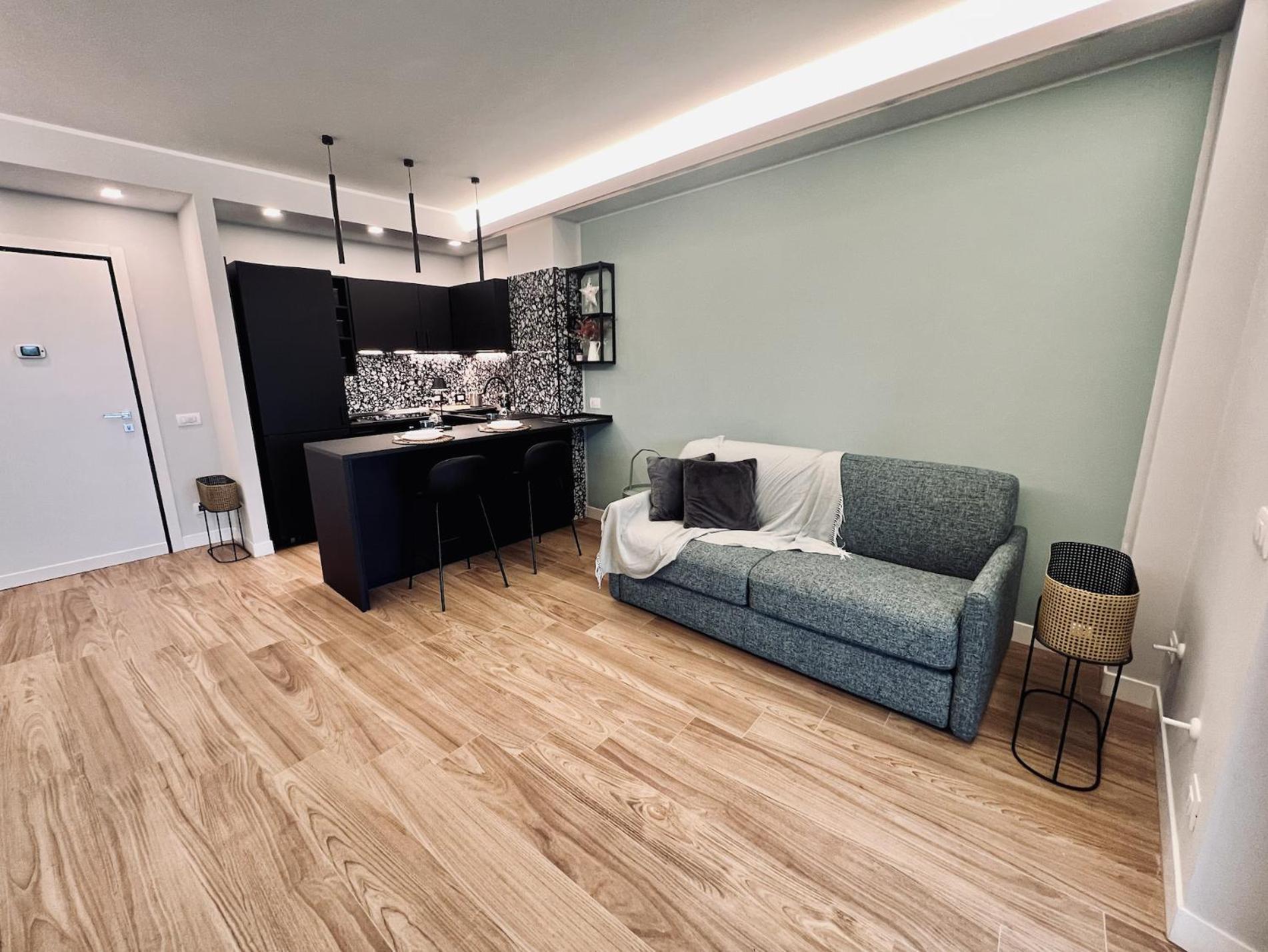 Holidays Homes Rome Golf Appartamenti Marco Simone Aeb ภายนอก รูปภาพ