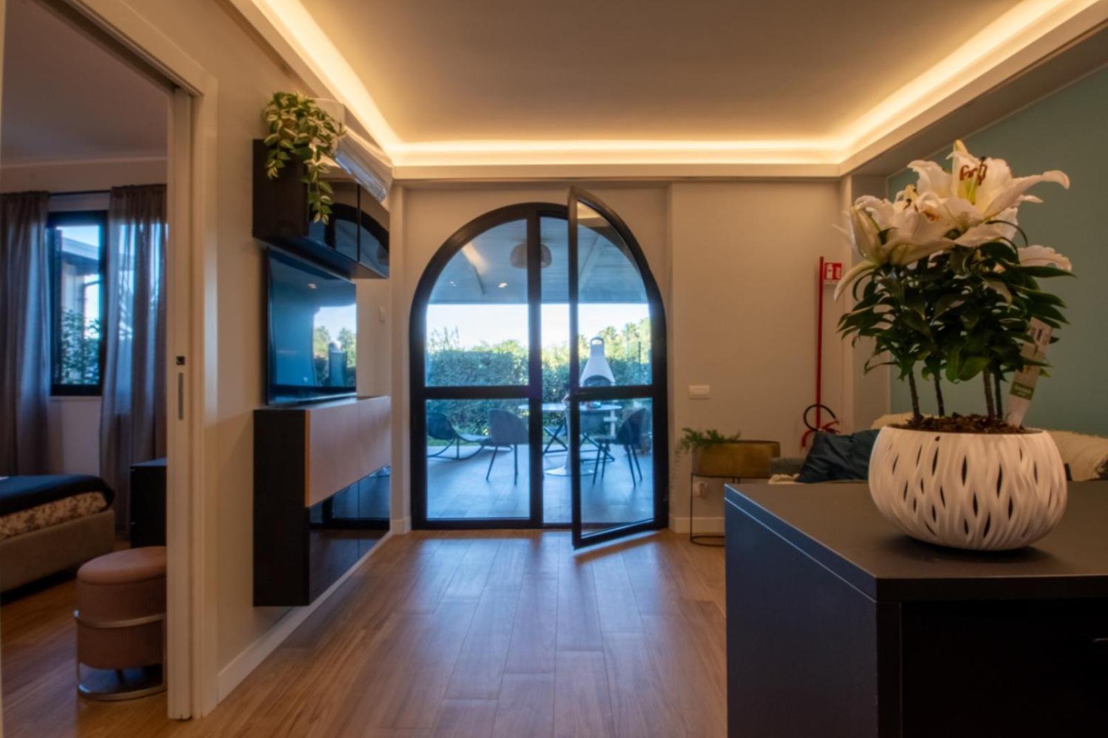 Holidays Homes Rome Golf Appartamenti Marco Simone Aeb ภายนอก รูปภาพ